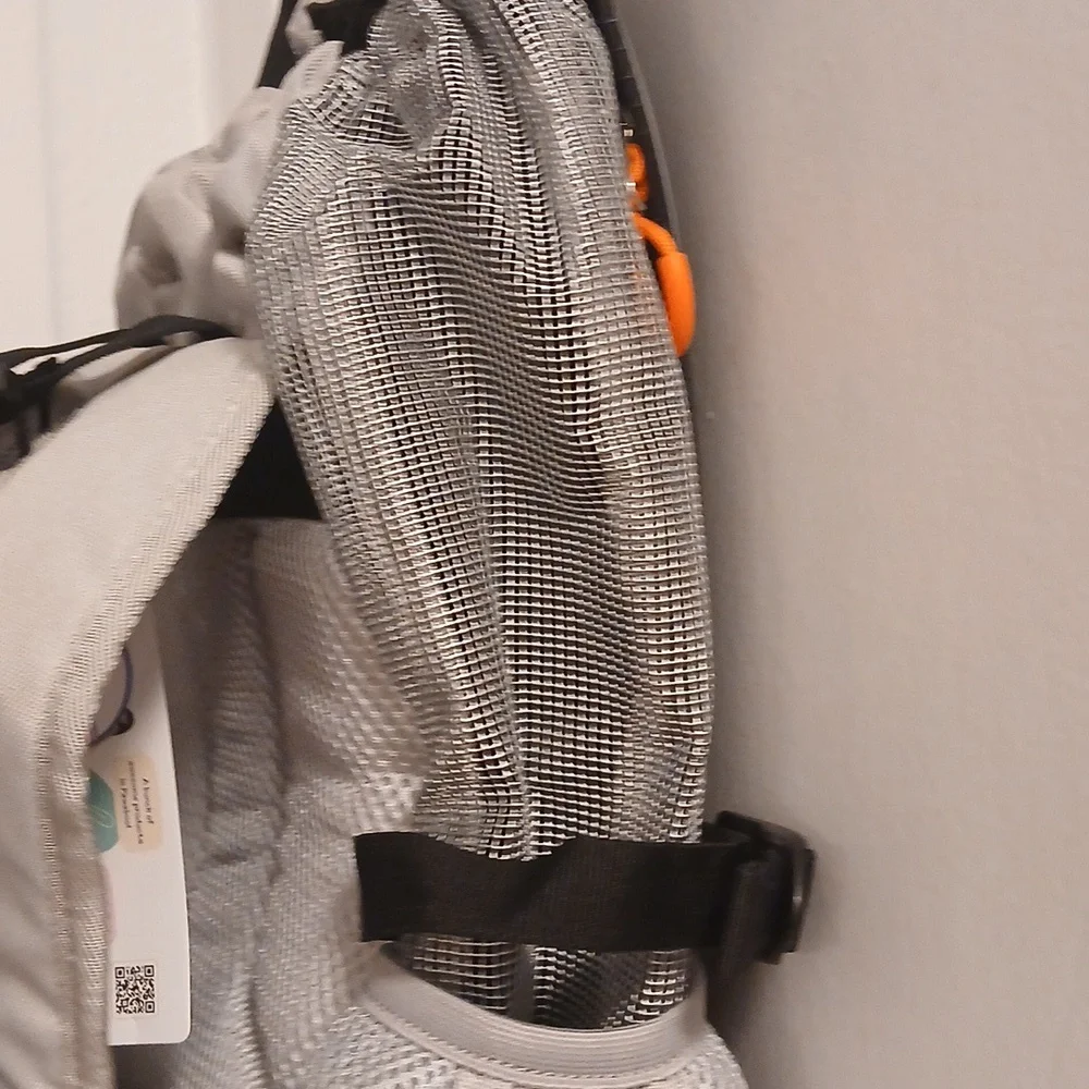 Pawaboo BackPack / Dog / Cat Carrier Black / Gray Brand New Opened Bag